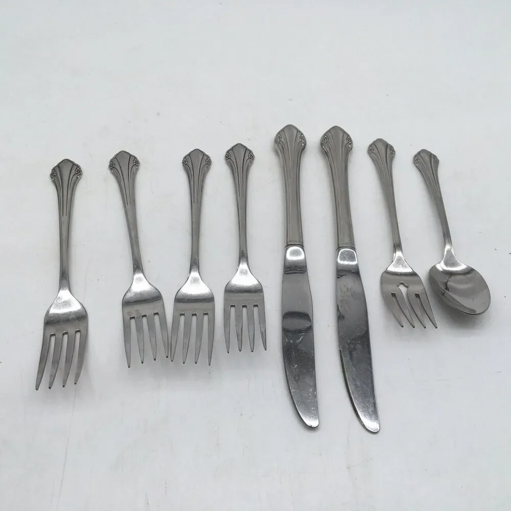 1881 Rogers Oneida BITTERSWEET REPOSE Set Of 8 Dinner Forks Teaspoon Knife Salad